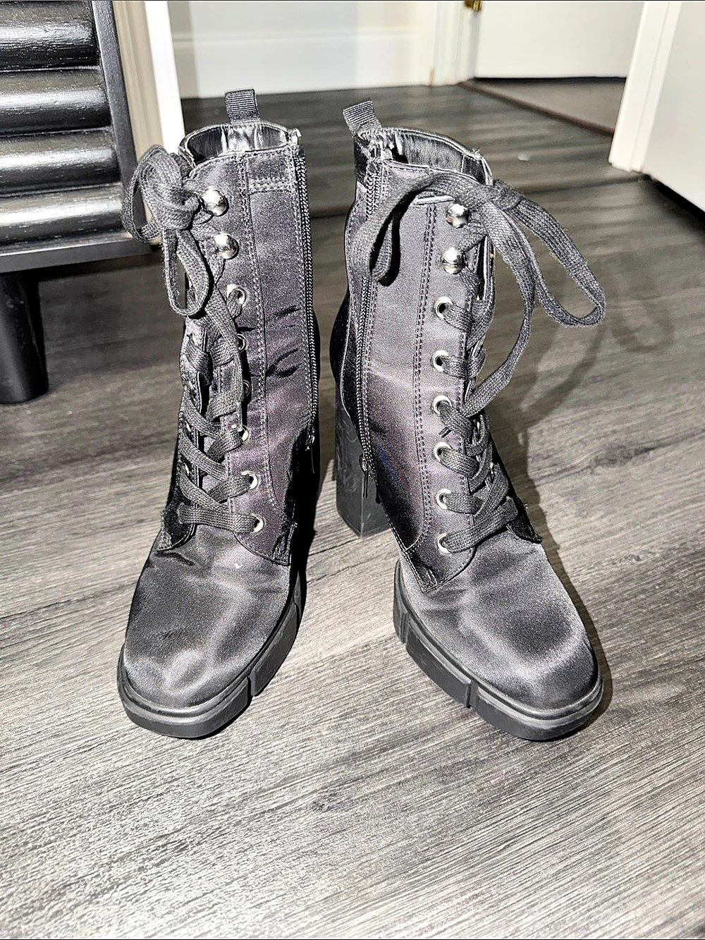 Steven madden Women's Black Platform Lace-Up Heeled Boots Size 8